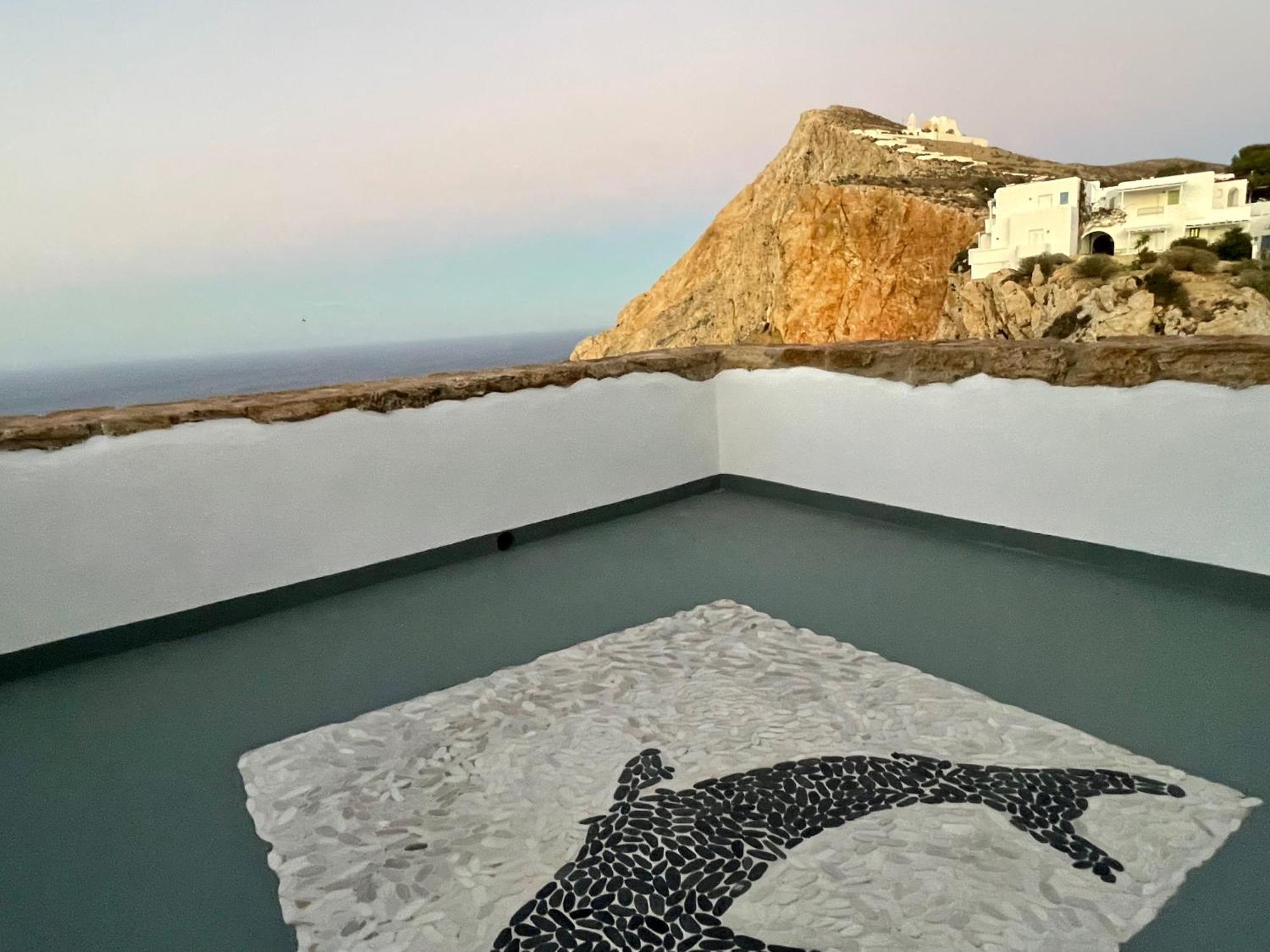 Folegandros-Cliffhouse Villa Exterior photo