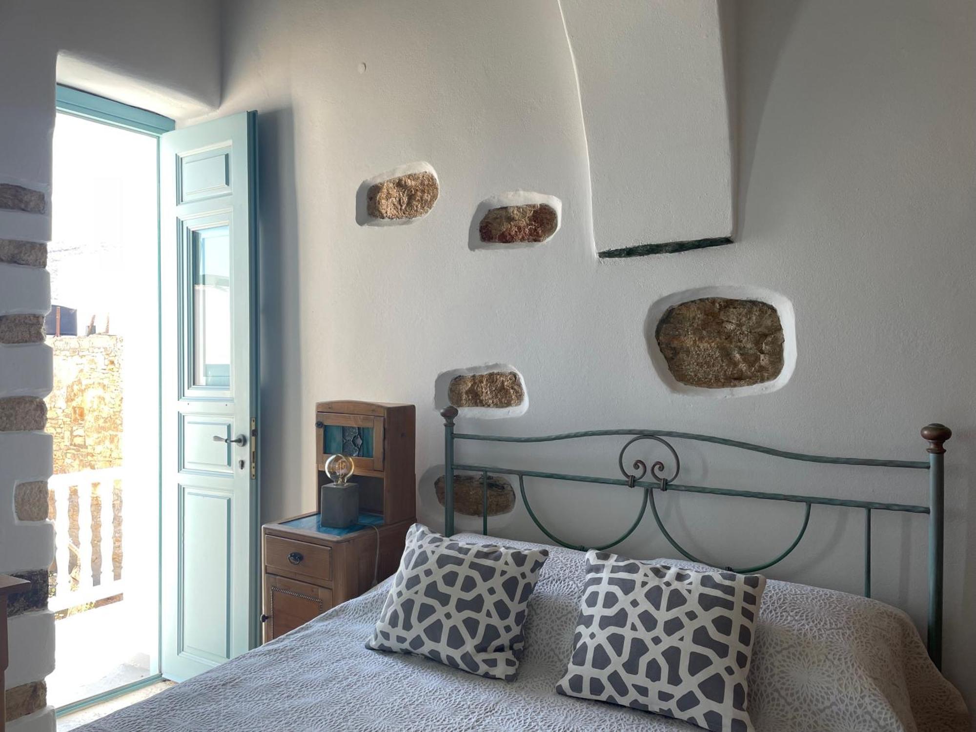 Folegandros-Cliffhouse Villa Exterior photo