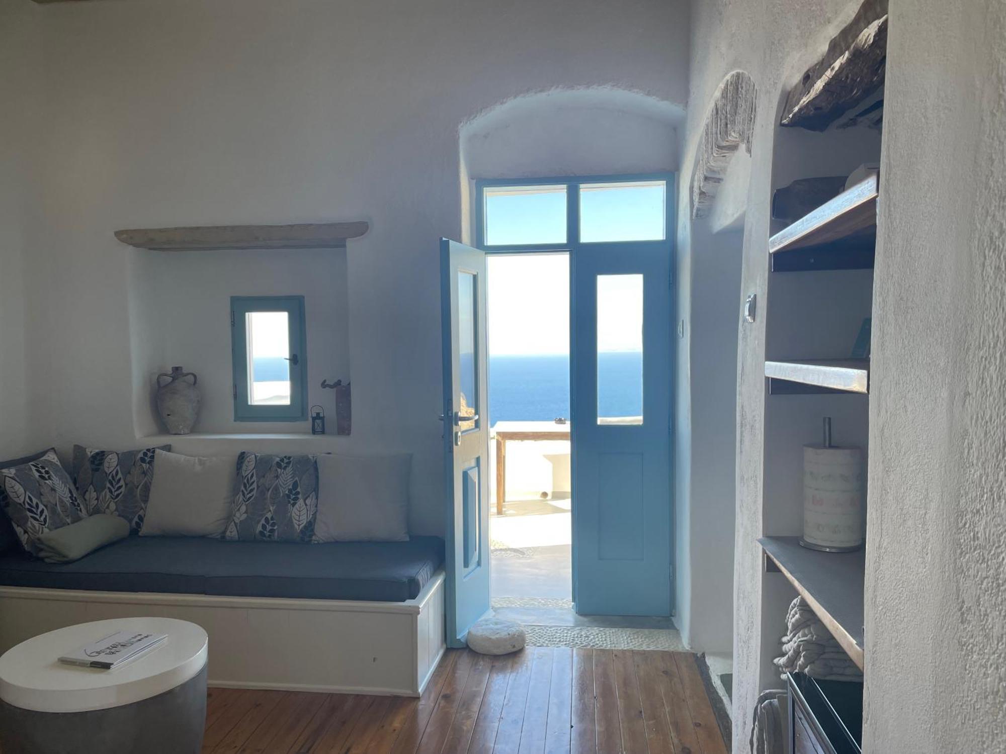 Folegandros-Cliffhouse Villa Exterior photo